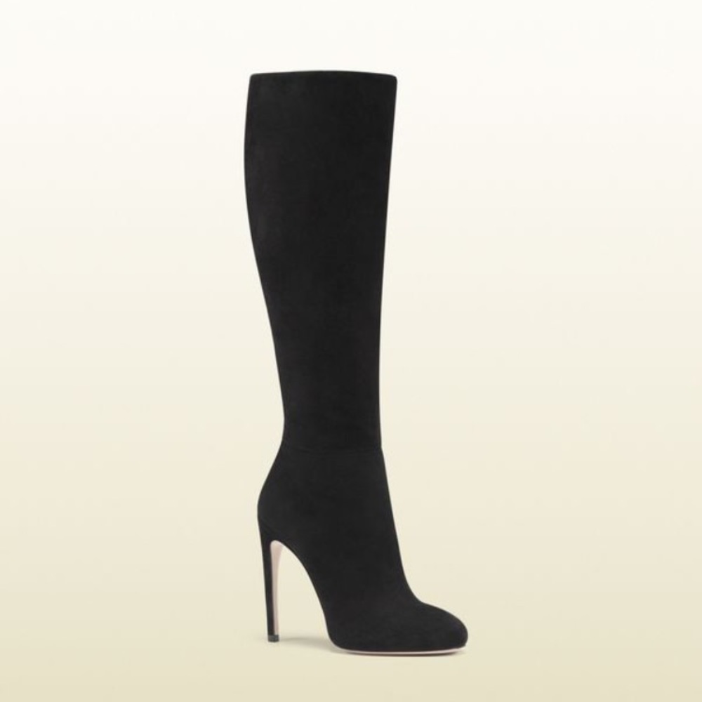 GUCCI Knee High Black Suede Boots size 8